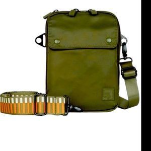 IHKWIP XL Everyday Essentials Crossbody with 2 Straps Military Olive